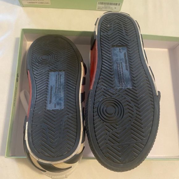 Off white Arrow Low Vulcanized - Picture 2 of 5